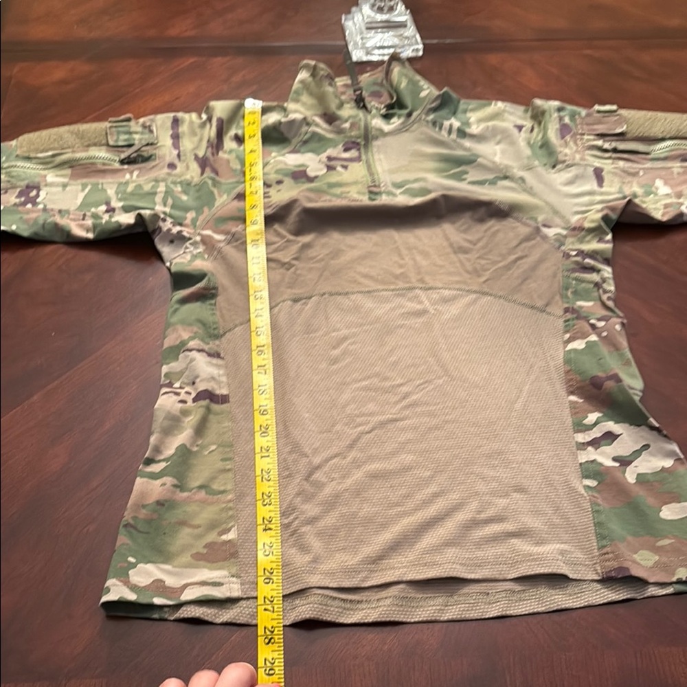 LIKE NEW Advanced 1/4 Zip Combat Shirt (Flame Resistant) - Picture 7 of 8